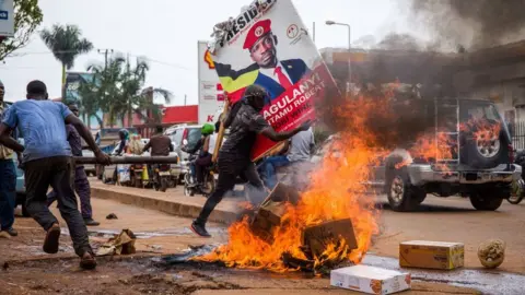 Getty Images Protests after the arrest of Bobi Wine in November 2020