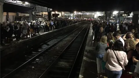 Douglas Fraser Crowded platform