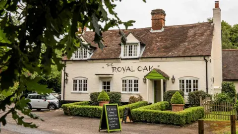 The Royal Oak Royal Oak, Bovingdon Green