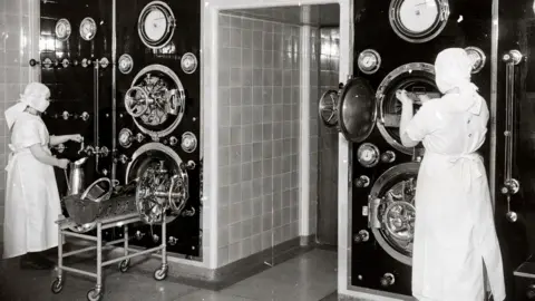 PA/Historic England Archive St James' Hospital, Beckett Street, Leeds