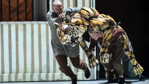 Johan Persson  Life of Pi at Sheffield Crucible