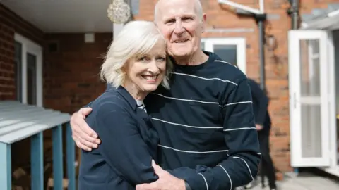 Alzheimers Research UK Alison and Frank Littleford