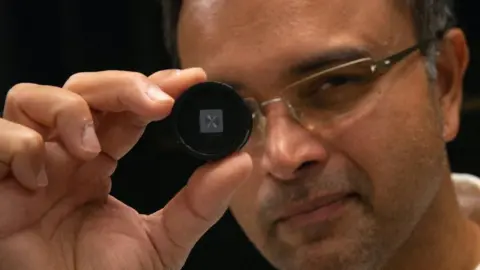 Rajesh Menon Rajesh Menon with lens