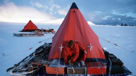 Pete Bucktrout/BAS A British Antarctic Survey field camp