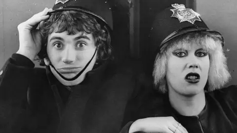 Getty Images English actors Phil Daniels and Hazel O'Connor, stars of the film 'Breaking Glass' in 1979