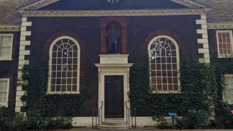 Julia Gregory The entrance of the Museum of the Home