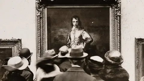 The National Gallery The Blue Boy at the National Gallery in 1922