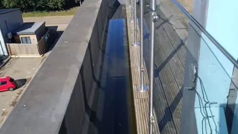 Shariqua Ahmed Gutter