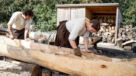 Emma Jones@AncientCraft Lorena Boquete Vilarino and another volunteer