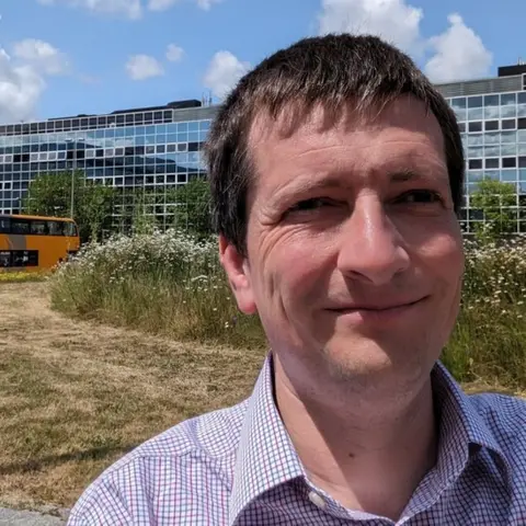 Andrew Cowell Andrew Cowell