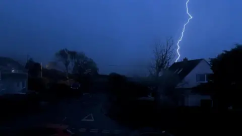 Digitalmanphotography A photo of lightning