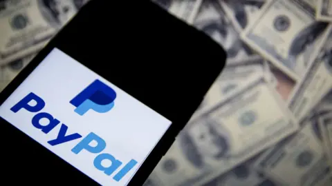 Getty Images PayPal logo