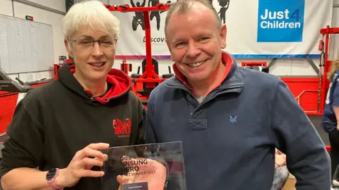 Martin Giles/BBC Rachael Hutchinson and Shaun Peel