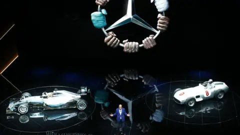 Reuters Mercedes CEO Dieter Zetsche