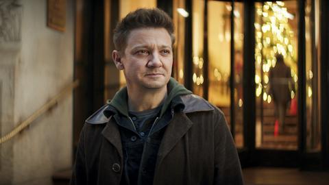 Hawkeye: A Marvel TV show about a superhero with impostor syndrome ...