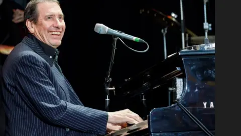 Jools Holland