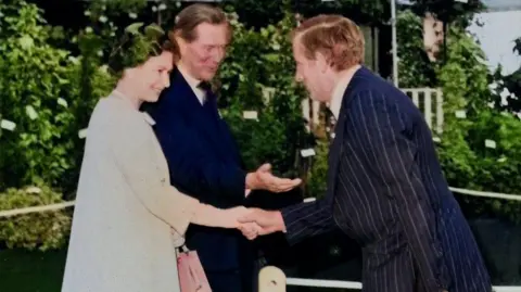 Burncoose Nurseries The Queen