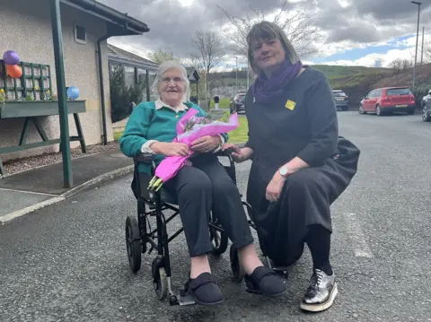 Service user Madge Elliot and the Health and Social Care Partnership chair, Lucy O'Leary