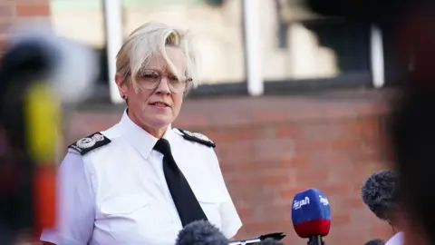PA Media The Chief Constable at the time of the attacks Kate Meynell holding a press conference in Nottingham