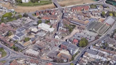 Am image of the A259 at Newhaven from Google Earth.