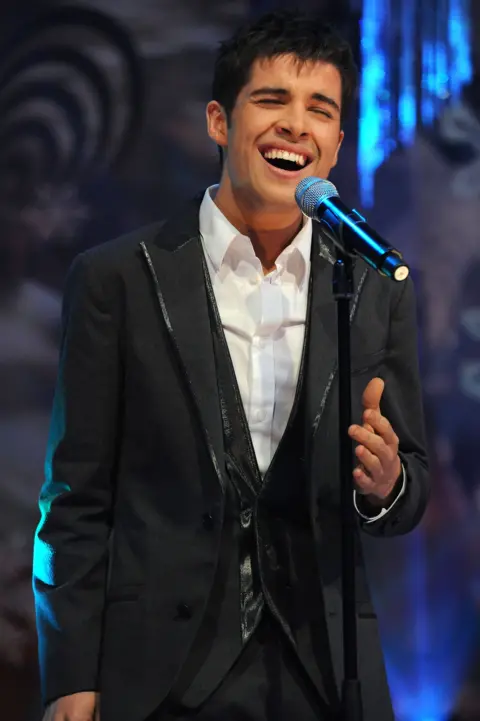 Joe McElderry