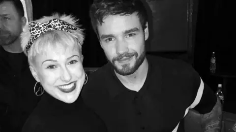 Journalist Bonnie McLaren og Liam Payne