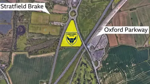 A map of The Triangle and Stratfield Brake, where OUFC initially wanted to build, in the top left of the picture and and Oxford Parkway station to the right 