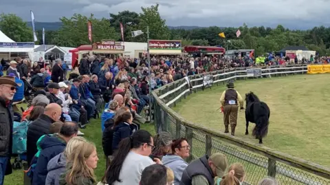 Black Isle Show