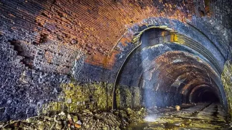 Queensbury Tunnel