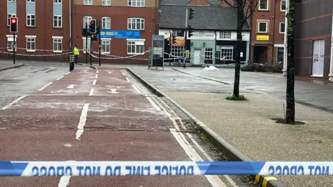 Cordon in place on road in Leicester