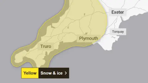 Met Office A map showing the parts of the region included with in the snow and ice warning.