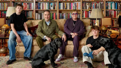 Catherine Opie's photo of Elton and his family