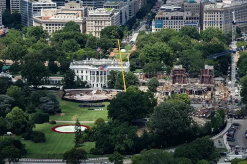 The White House helipad and new ballroom extension under construction in Washington DC on 5 August 2026