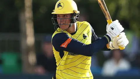 Toby Albert batting for Hampshire