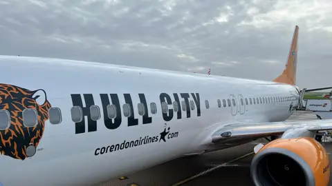 BBC Hull city airplane