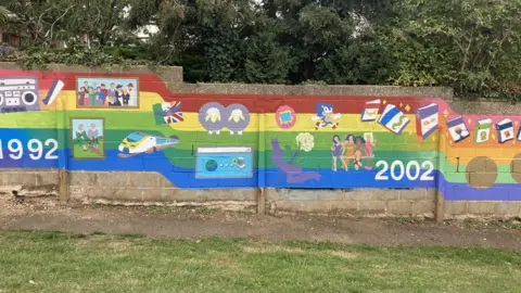 Mural in Hardingstone