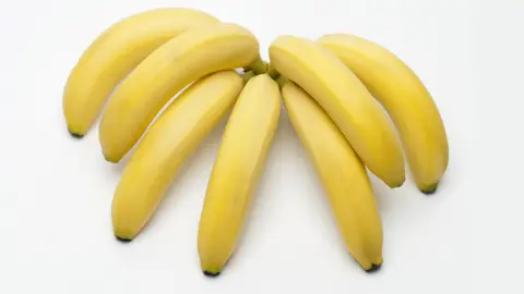 Thinkstock Bunch of seven bananas
