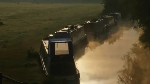 Paul Mallarini Sunrise along Oxford canal.