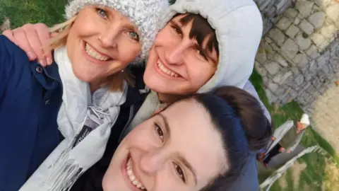 Vanessa Naude Vanessa Naude and children