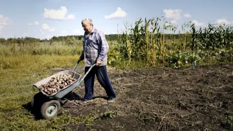 BBC Residents in Maksimovka complain that young people tend to head to the cities, leaving only pensioners behind