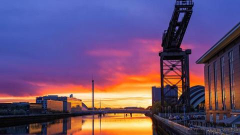 Sunset in Glasgow 