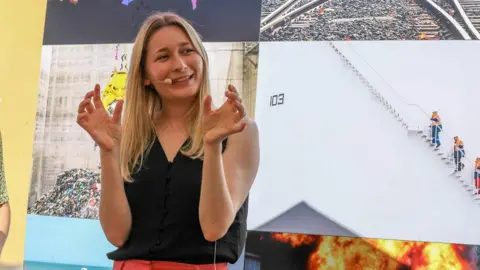 Kira Peter-Hansen Kira Peter-Hansen