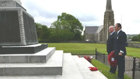 IOM GOV Chief Minister Howard Quayle and Treasury Minister Alfred Cannan at the national war memorial