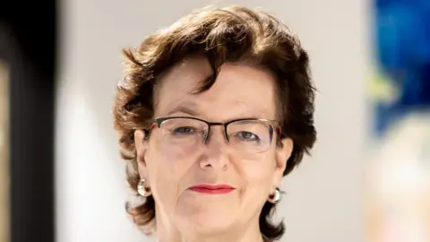 Christina Ewbank Christina Ewbank