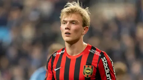 Alexander Jensen in action for Brommapojkarna