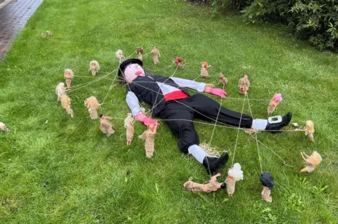 Duffield Arts Festival A Gulliver's Travels scarecrow