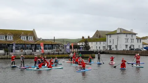 Bay Paddle Boarding Santa SUP