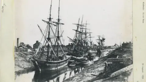 Wisbech & Fenland Museum/Samuel Smith Collection Sailing ships in a line