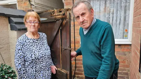 Barry and Mavis Lovelock