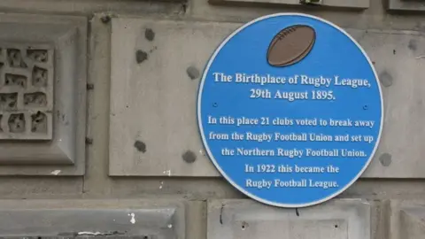 Geograph/ Dave Pickersgill Rugby league plaque